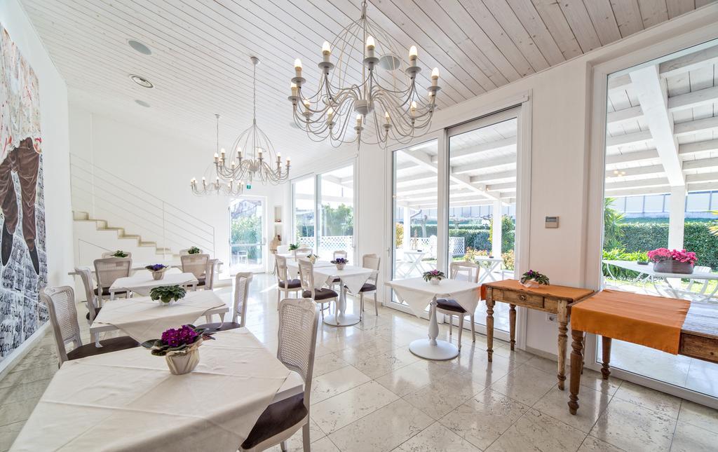 Hotel Country House La Radice Civitanova Marche Luaran gambar