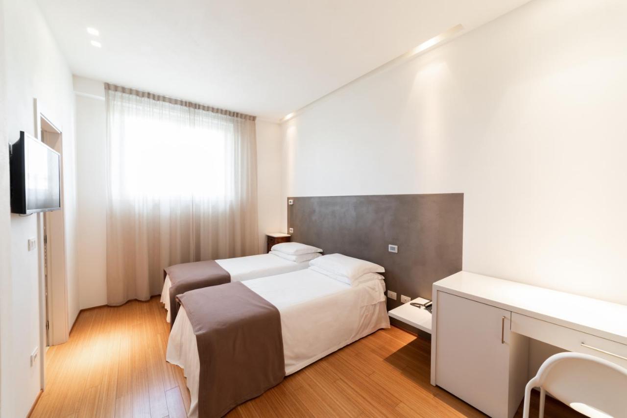 Hotel Country House La Radice Civitanova Marche Luaran gambar